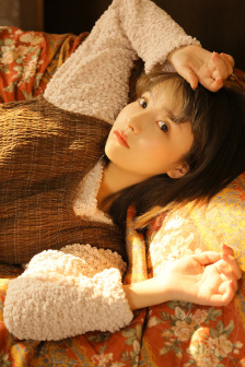 肘井美佳